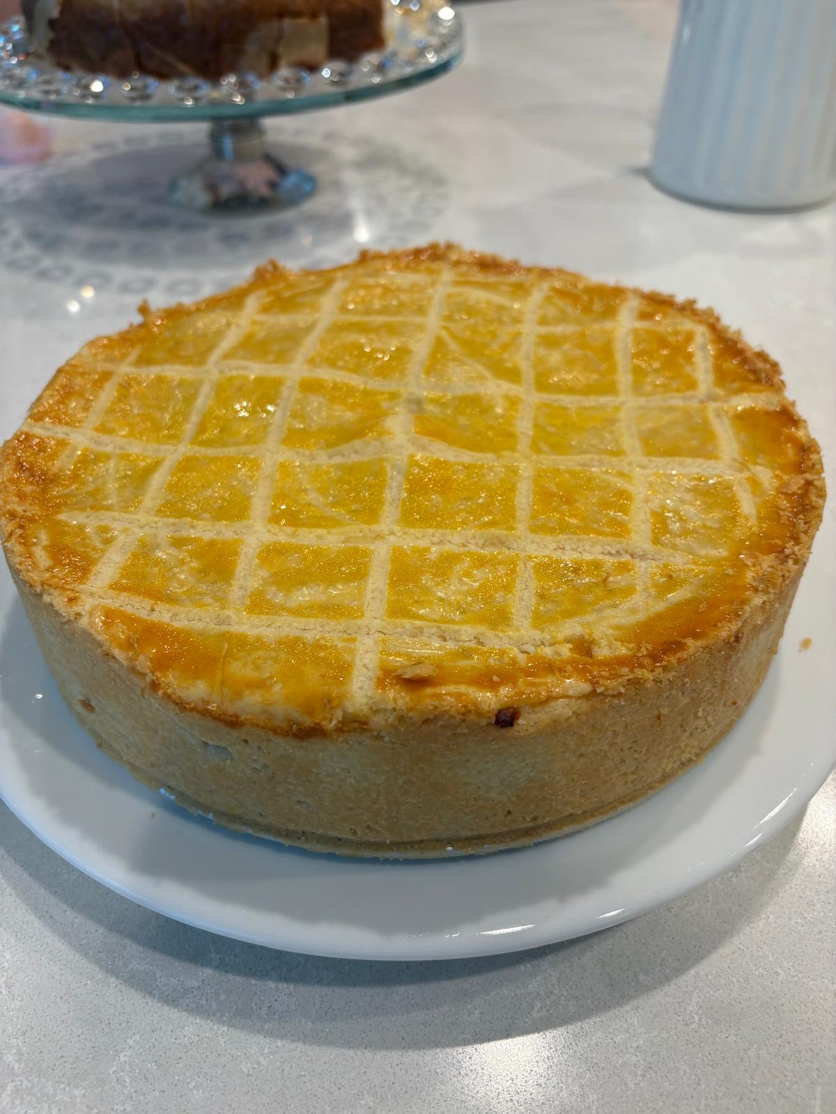 Empadão de frango inteiro